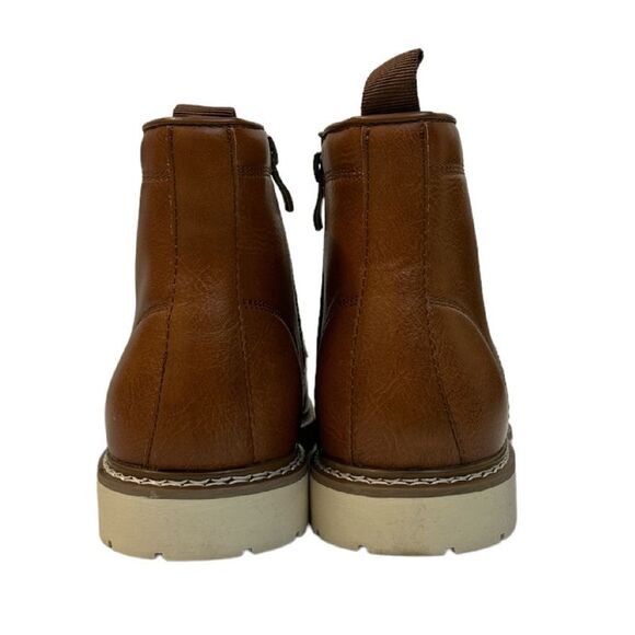 Steve Madden Men's Lightweight Lace-Up Broome Chukka Ankle Boots - Cognac - Picture 3 of 5